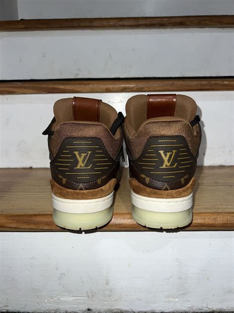 louis vuitton trainer sizing